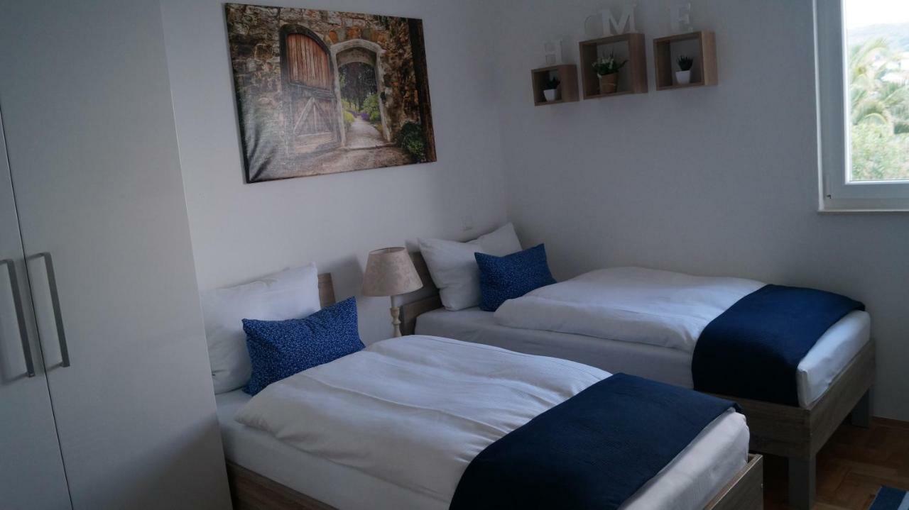 Schoenes Ferienhaus Direkt Am Meer สโตมอร์สกา ภายนอก รูปภาพ